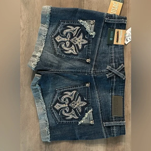 Hydraulic Shorts - Picture 2 of 2